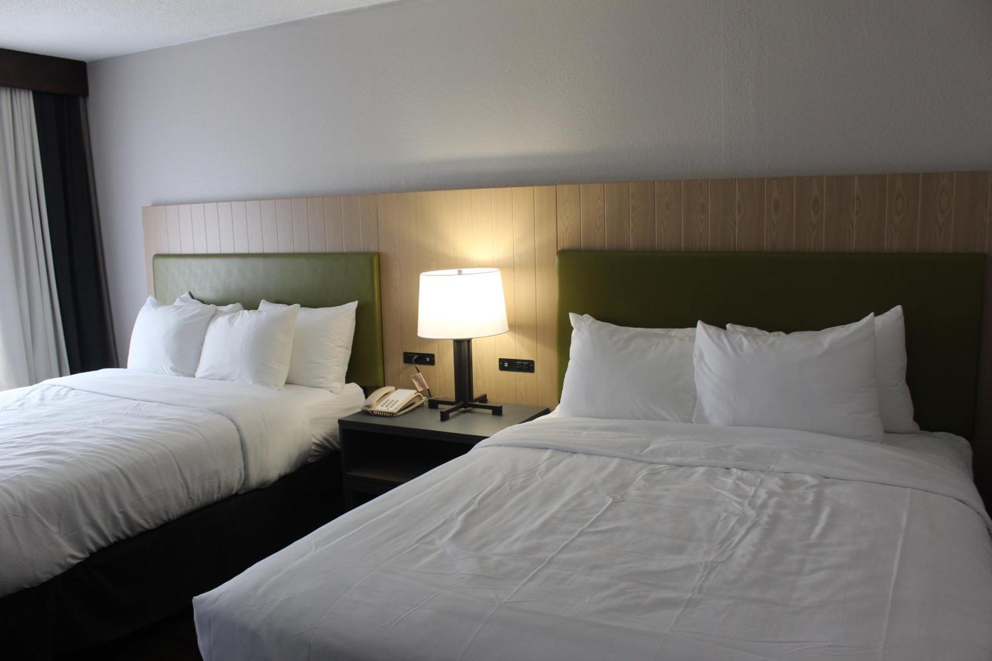 Country Inn & Suites By Radisson, Dunbar - Charleston Екстериор снимка