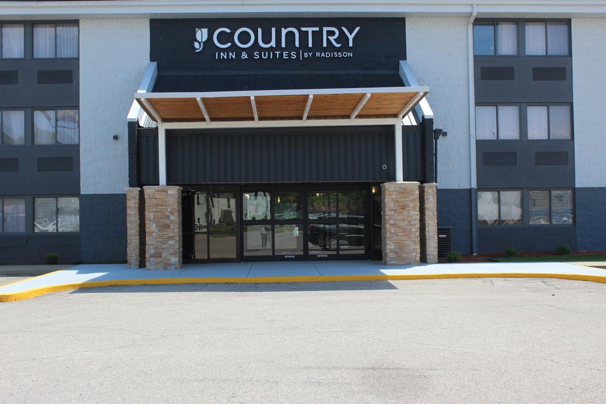 Country Inn & Suites By Radisson, Dunbar - Charleston Екстериор снимка