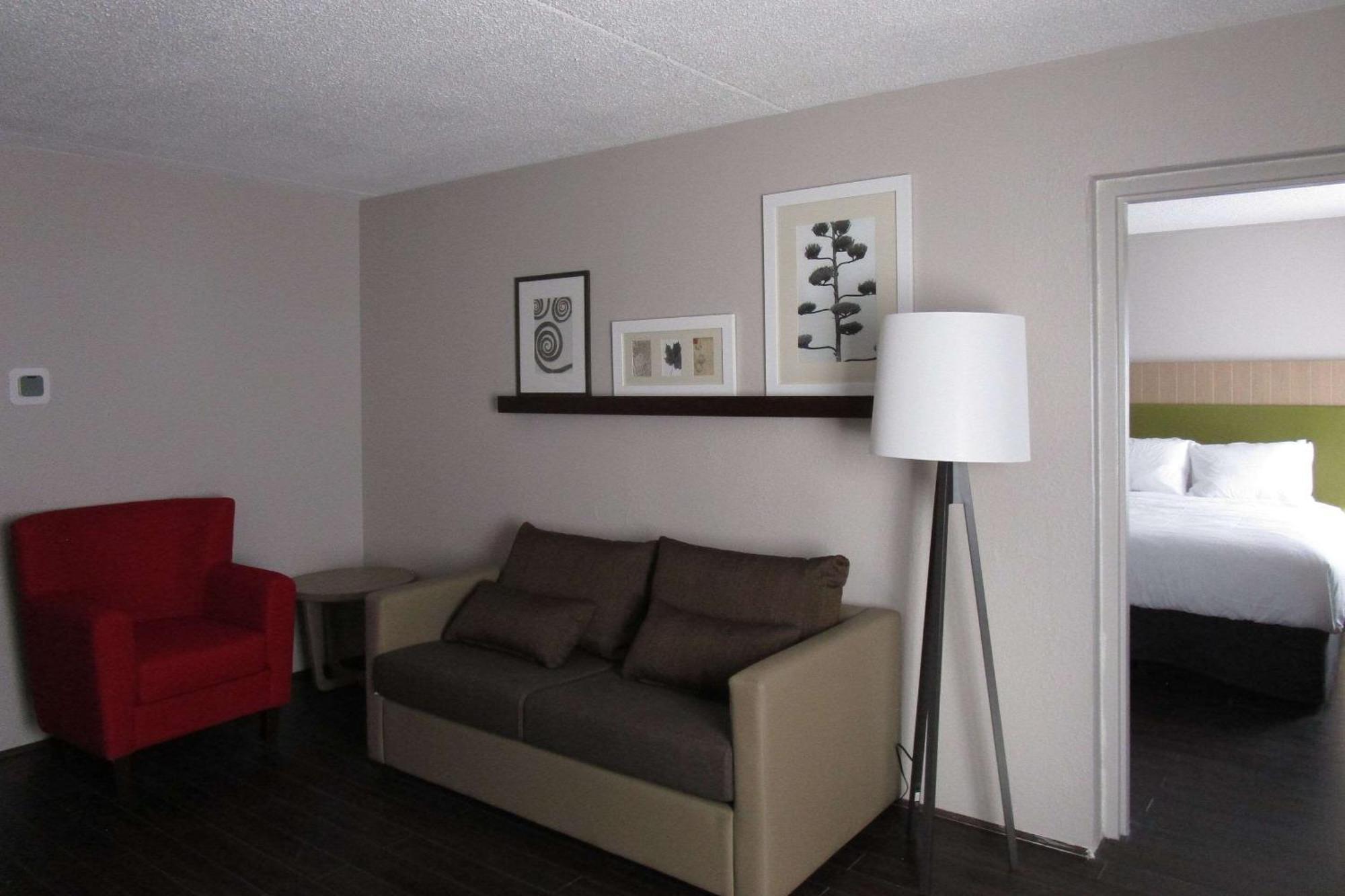 Country Inn & Suites By Radisson, Dunbar - Charleston Екстериор снимка